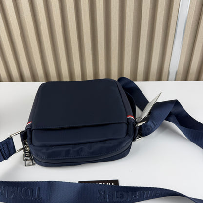 SACOCHE TOMMY QUALITÉ SUPÉRIEURE T153