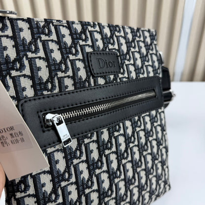 SACOCHE DIOR QUALITÉ SUPÉRIEURE D180