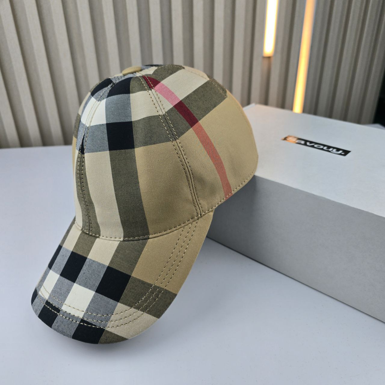 CASQUETTE BURBERRY QUALITÉ SUPÉRIEURE R111