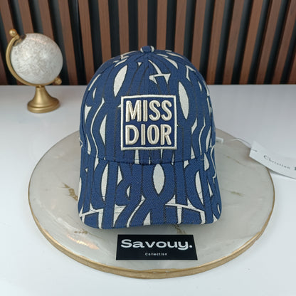 CASQUETTE DIOR HAUTE QUALITÉ D146