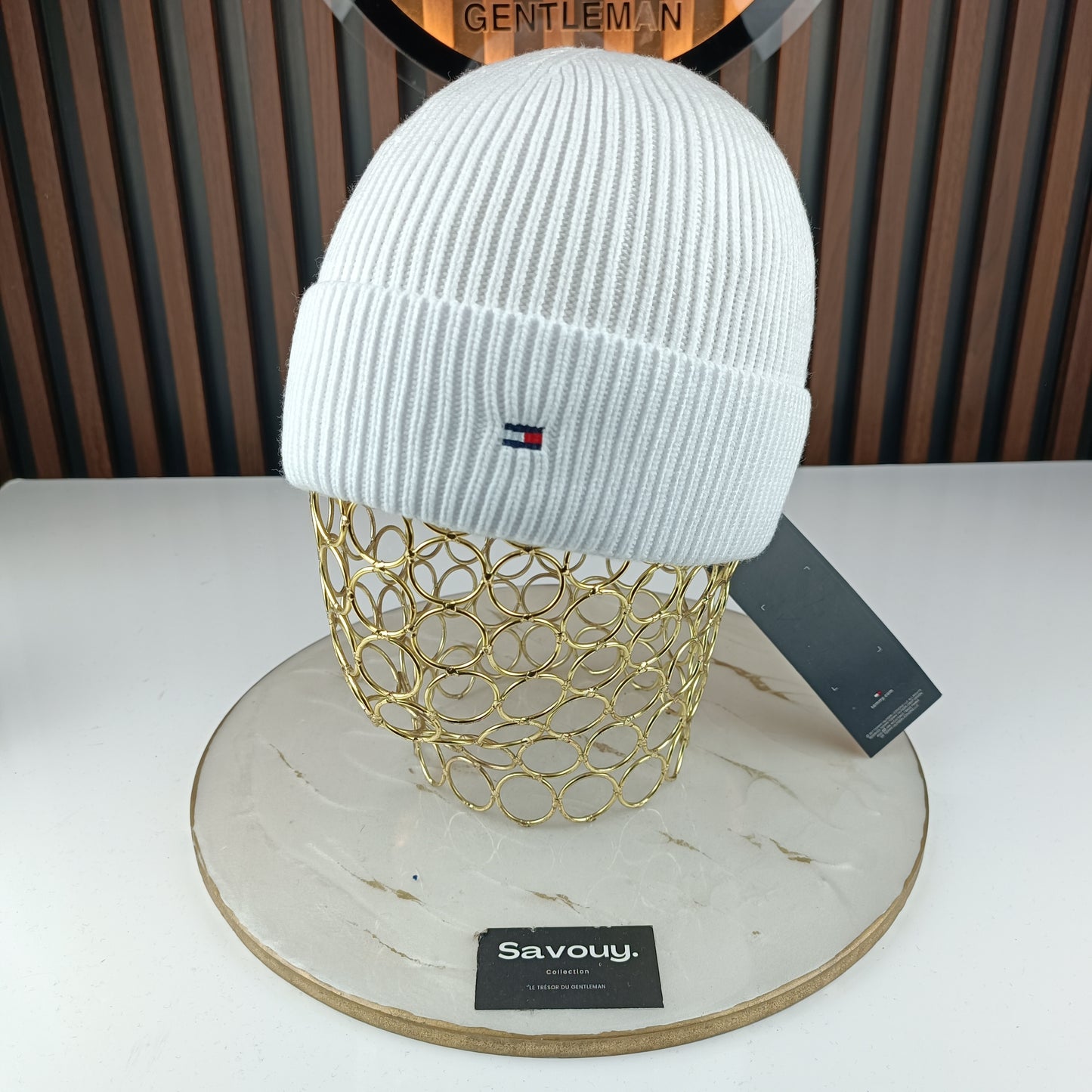 BONNET TOMMY QUALITÉ SUPÉRIEURE T147