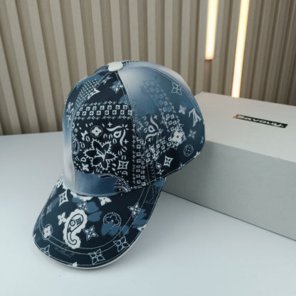 CASQUETTE LV HAUTE QUALITÉ L145