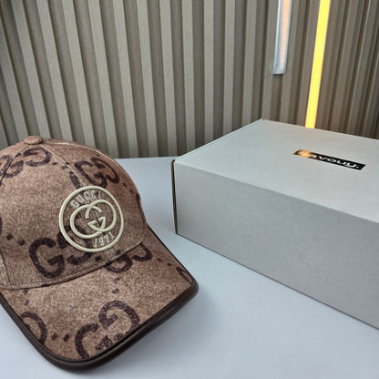 CASQUETTE GUCCI VELOURS HAUTE QUALITÉ G224