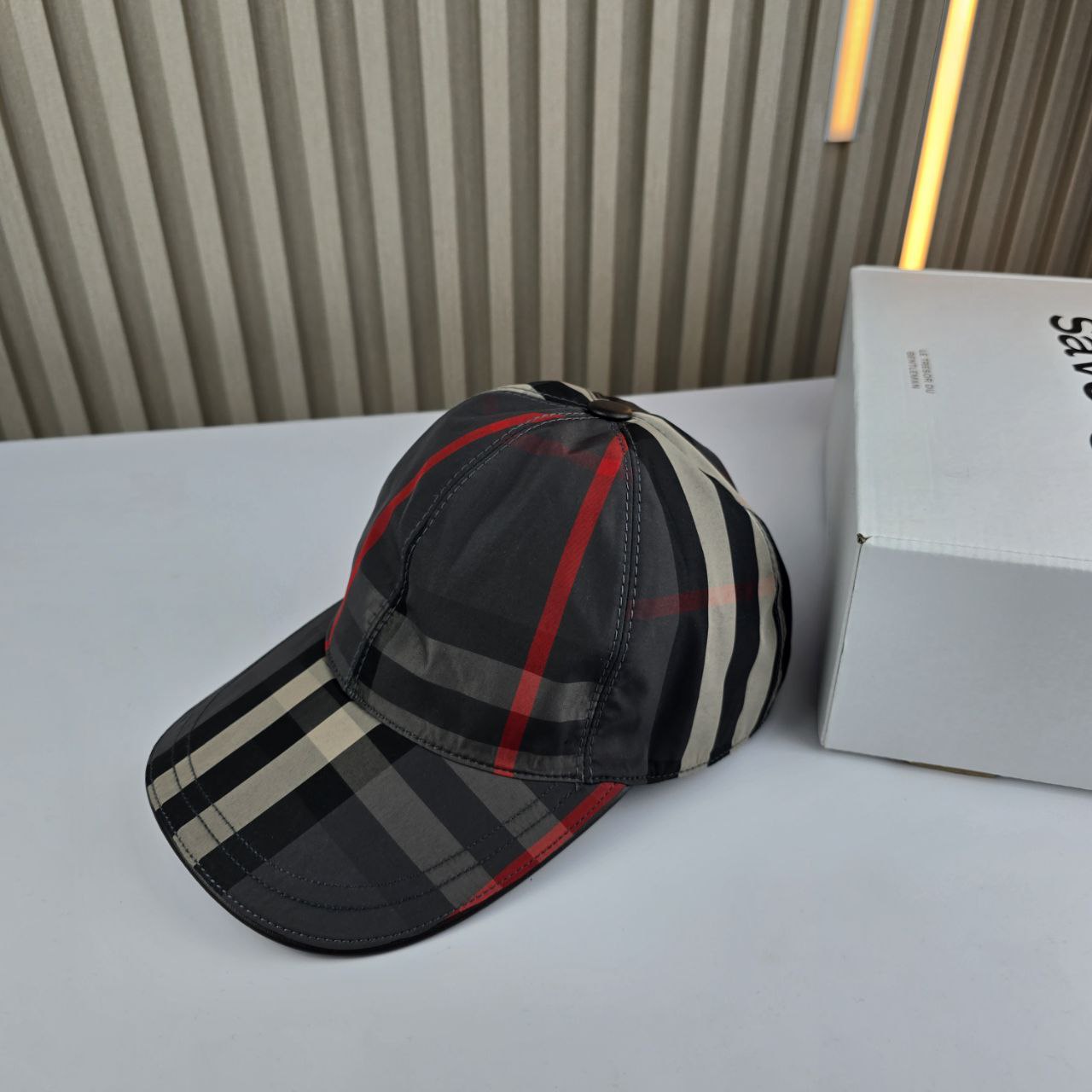 CASQUETTE BURBERRY HAUTE QUALITÉ R136