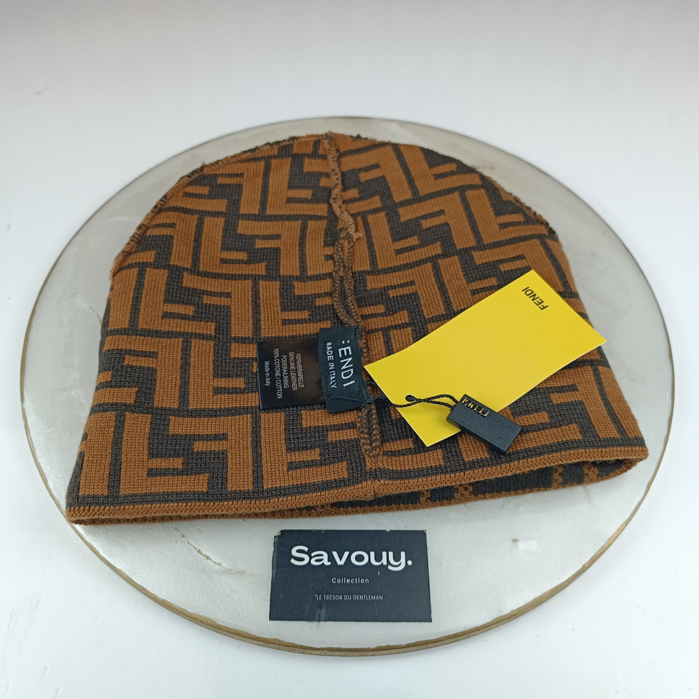 BONNET FENDI QUALITÉ SUPÉRIEURE F115