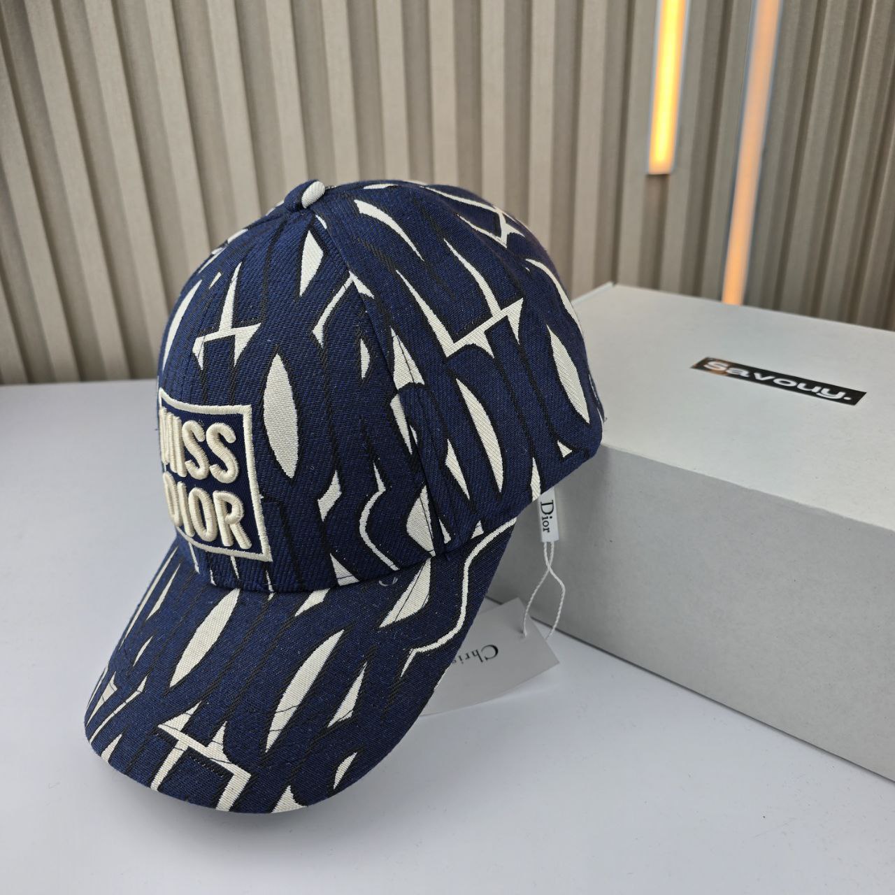 CASQUETTE DIOR HAUTE QUALITÉ D146