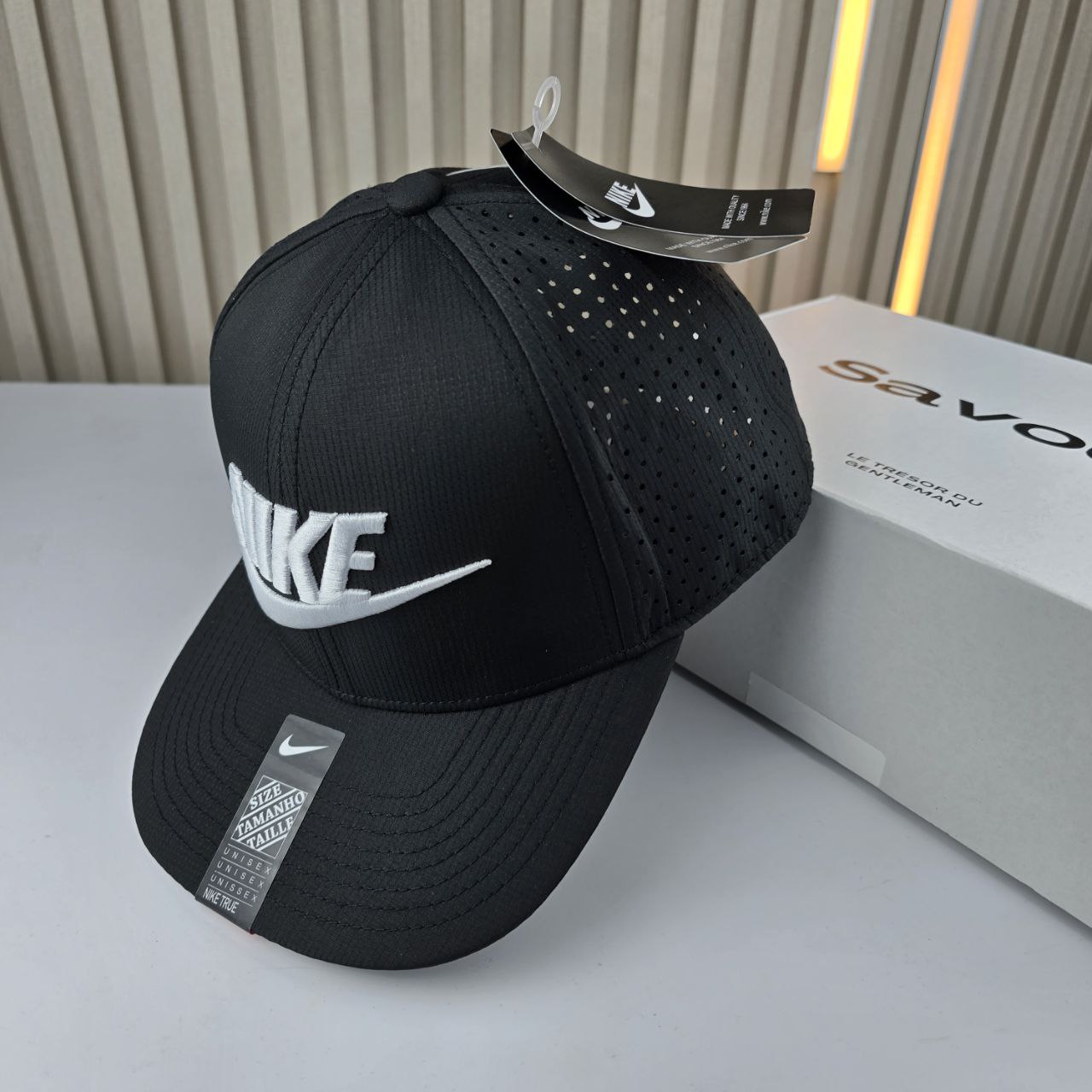CASQUETTE NIKE FLAT BRIM HAUTE QUALITÉ K180