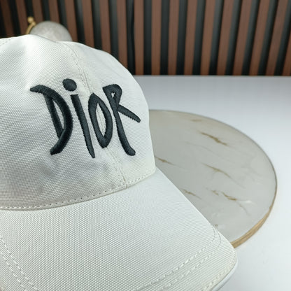 CASQUETTE DIOR QUALITÉ SUPÉRIEURE D130