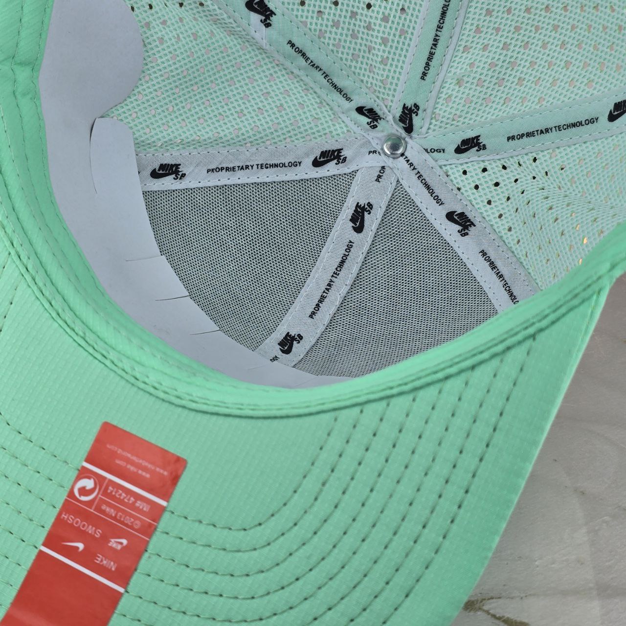 CASQUETTE NIKE PARIS FLAT BRIM HAUTE QUALITÉ K181