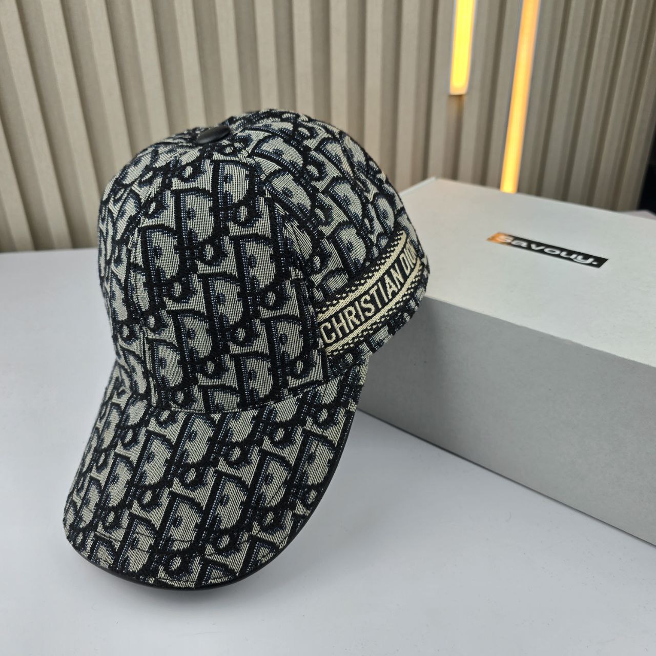 CASQUETTE DIOR QUALITÉ SUPÉRIEURE D135