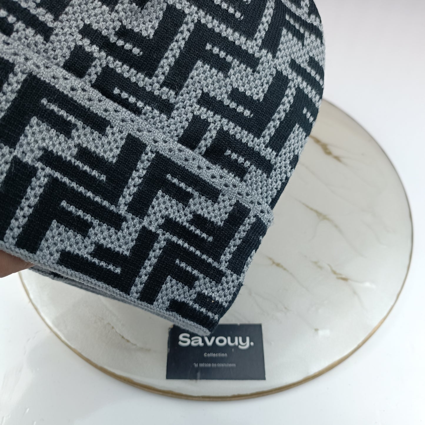 BONNET FENDI HAUTE QUALITÉ F113