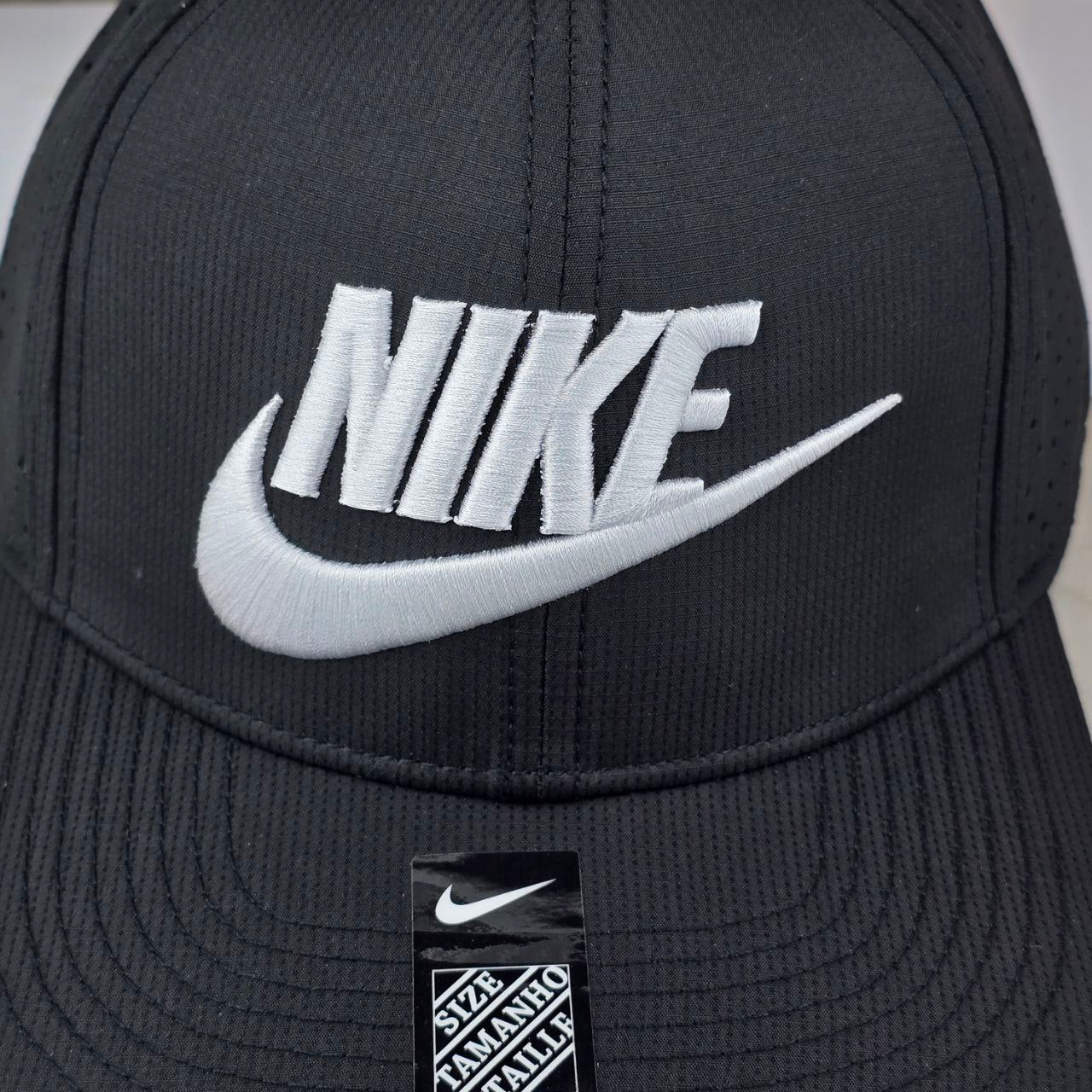 CASQUETTE NIKE FLAT BRIM HAUTE QUALITÉ K180