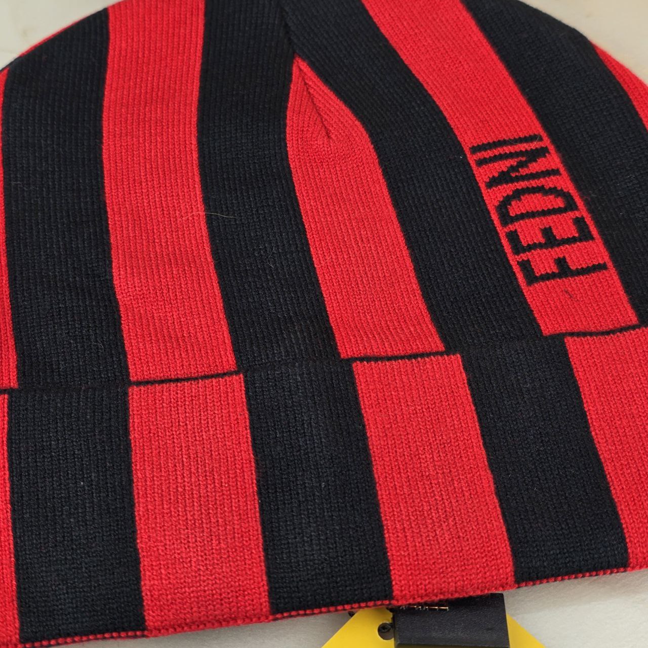 BONNET FENDI QUALITÉ SUPÉRIEURE F116