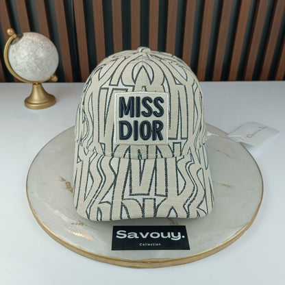 CASQUETTE DIOR HAUTE QUALITÉ D148