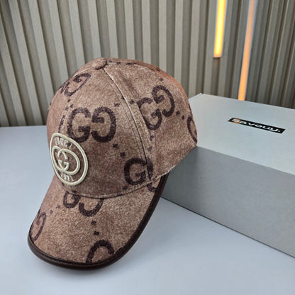 CASQUETTE GUCCI VELOURS HAUTE QUALITÉ G224