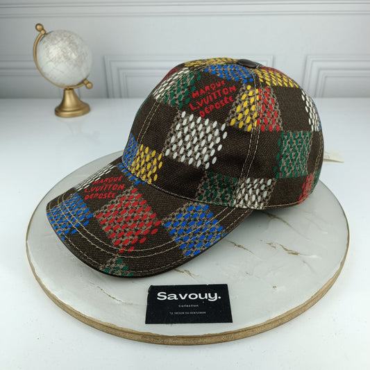 CASQUETTE LV QUALITÉ SUPÉRIEURE L155