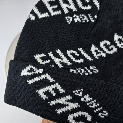 BONNET BALENCIAGA HAUTE QUALITÉ B209