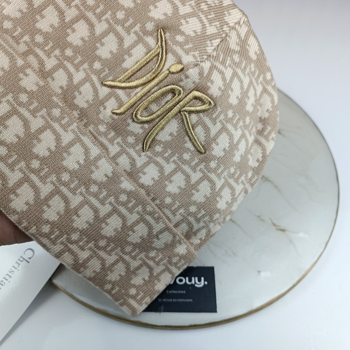 BONNET DIOR QUALITÉ SUPÉRIEURE D139
