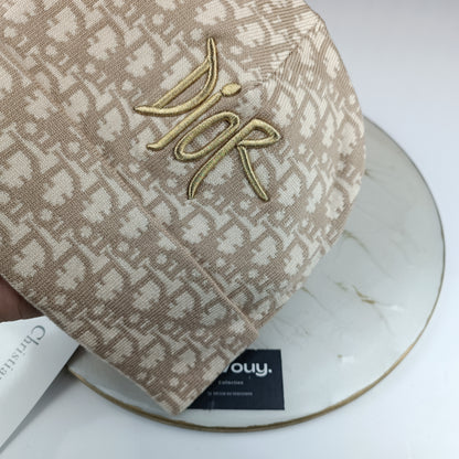 BONNET DIOR QUALITÉ SUPÉRIEURE D139