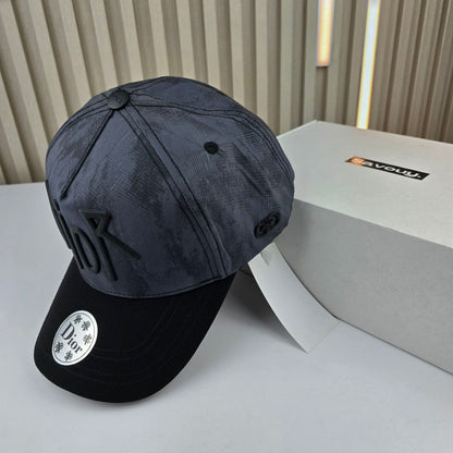 CASQUETTE DIOR HAUTE QUALITÉ D117