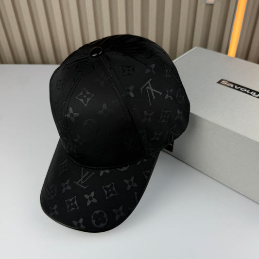 CASQUETTE LV MNG HAUTE QUALITÉ L235