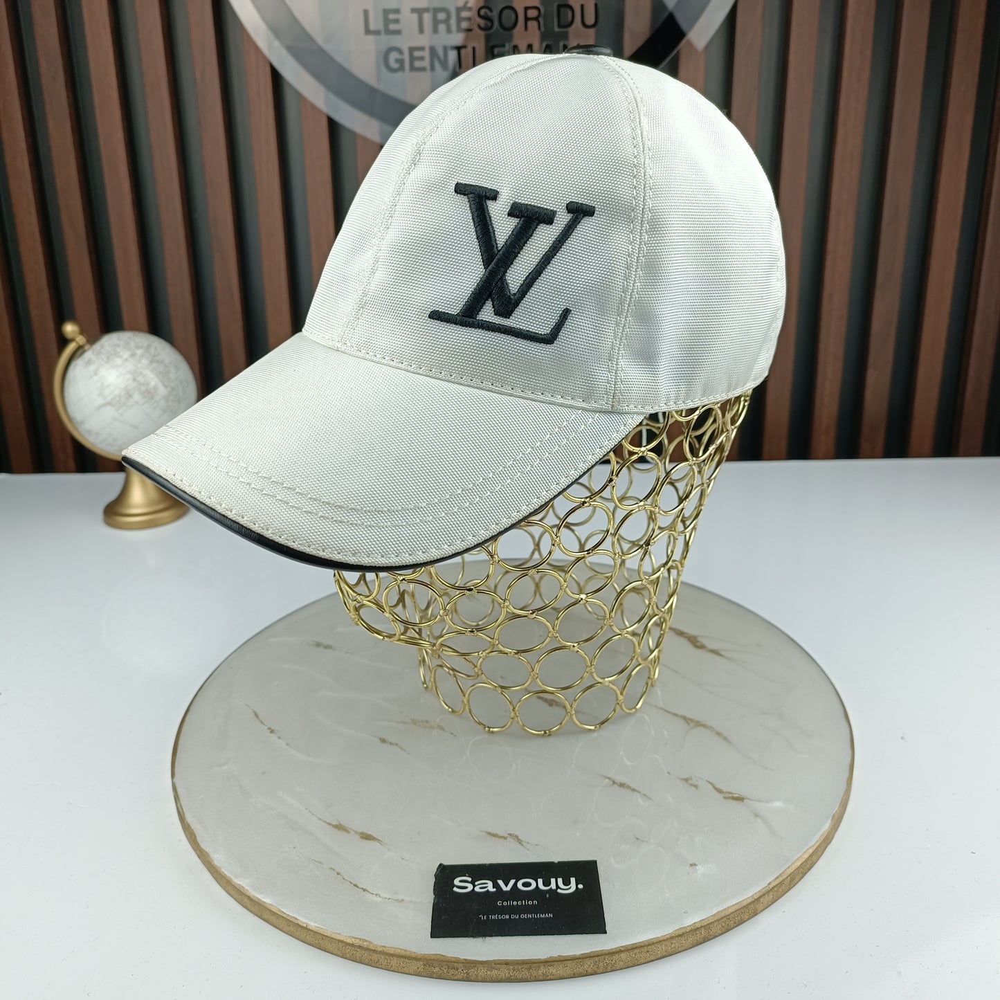 CASQUETTE LV QUALITÉ SUPÉRIEURE L150